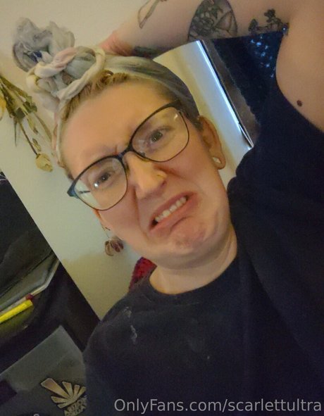 scarlettultra star du porno de haute qualité collection