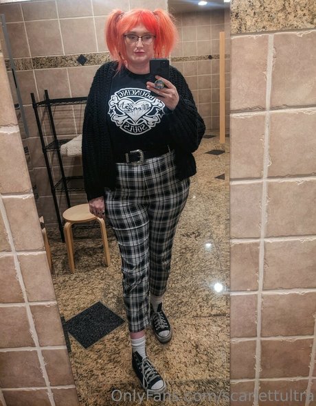 scarlettultra star du porno gratuite images