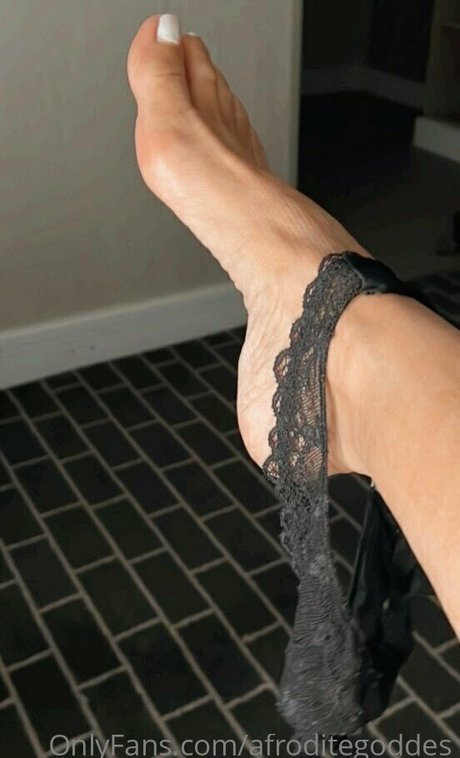 adolescent maigre onlyfans haute qualité parfait des photos