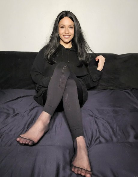 sarah martinezoff modèle de haute qualité photos