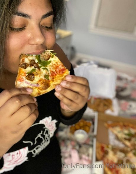 fatlatinaa xxx étoile image