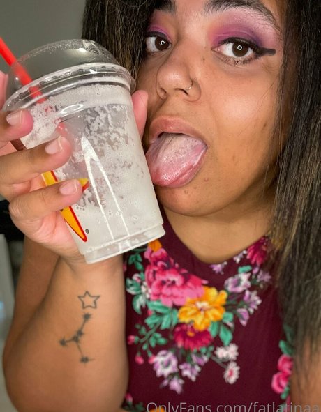 fatlatinaa étoile sympa photos