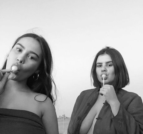 Mirra R étoile érotique img