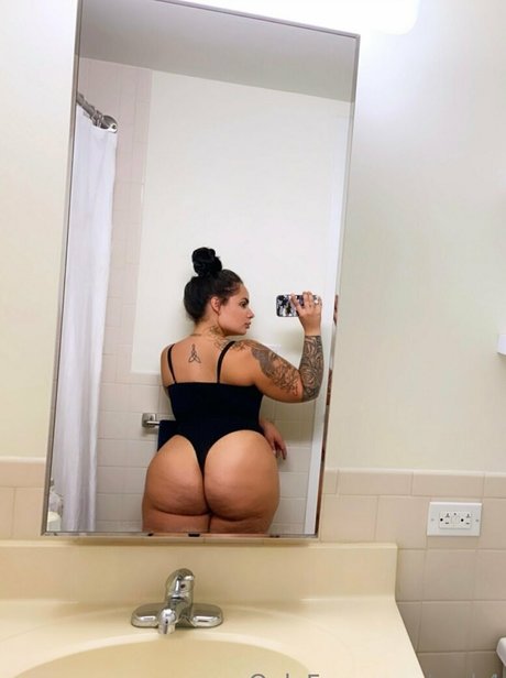 syrk4 étoile exclusive des photos