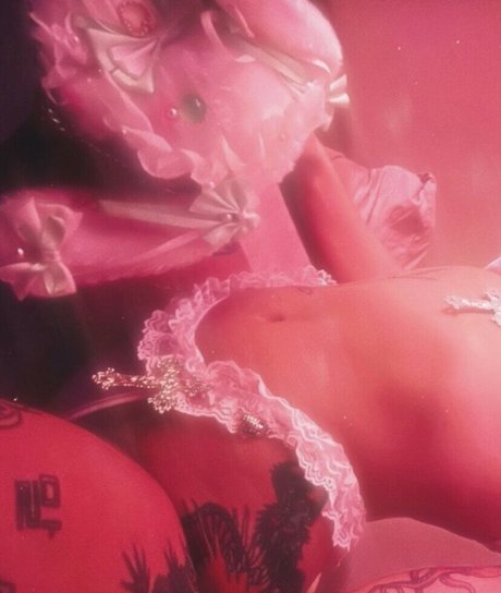 yourjuicyfairy star du porno sexy images