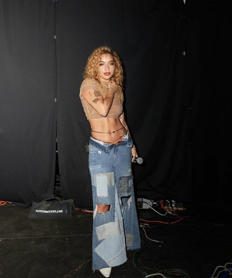 reine de pique onlyfans hd nue photos