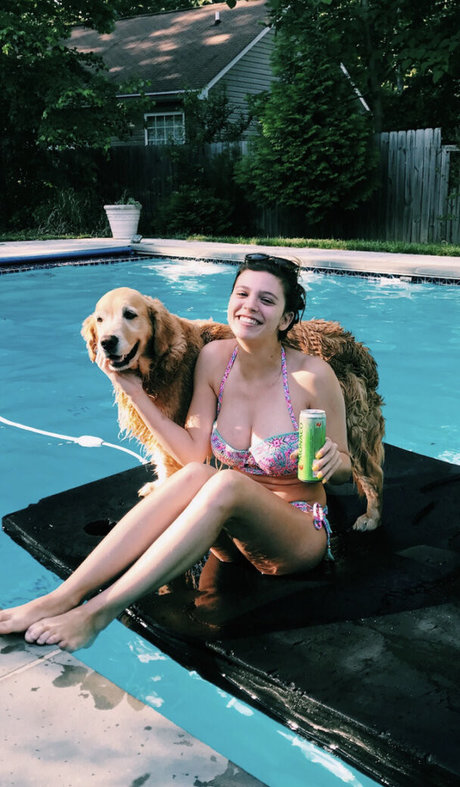 lesbiennes aux gros seins onlyfans chaud de haute qualité image