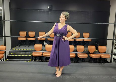 joi uniquementfans belle qualité photos