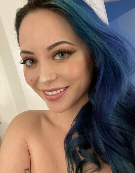 intotheevening modèle chaud collection