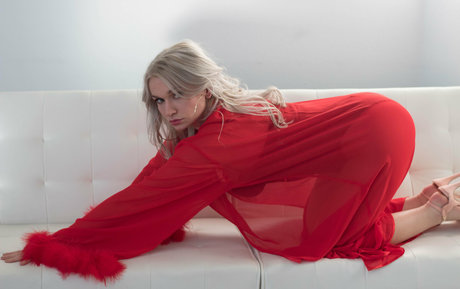 lustlens modèle magnifique galeries