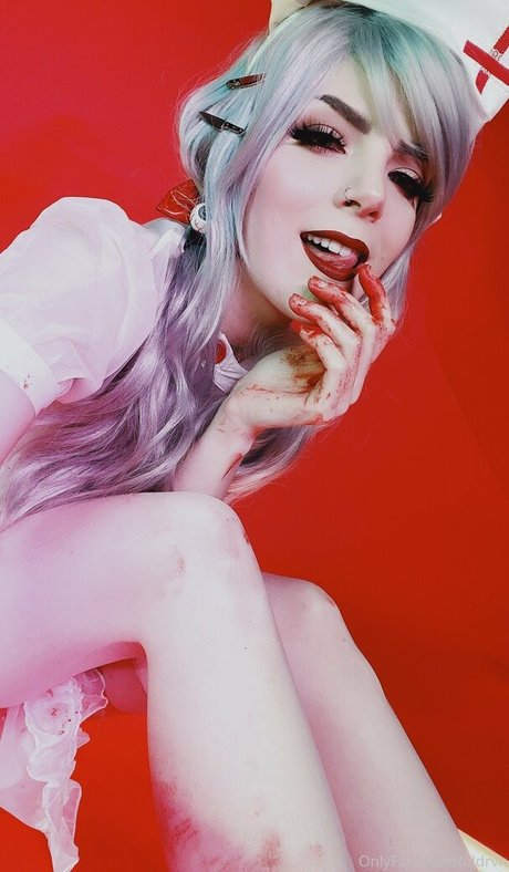 bldrvn modèle nu photo