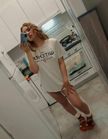 lilroxxxyfree actrice érotique images