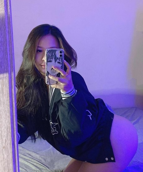 Crystal Senpai star du porno gratuite image