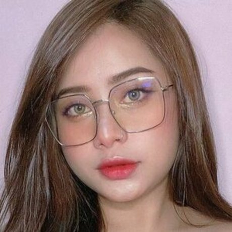 Crystal Senpai actrice de nus galerie