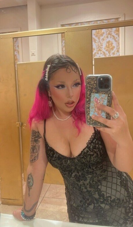 Aquaaamami star du porno gratuit image