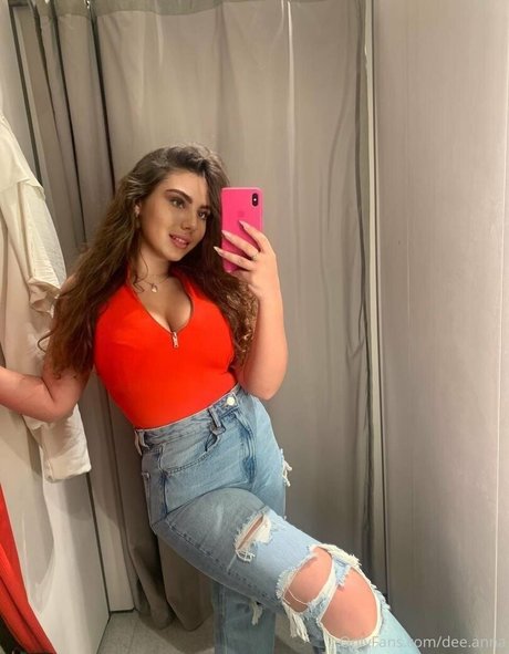 dee ann modèle joli img