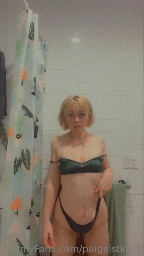 paigeisblank actrice sexy archive