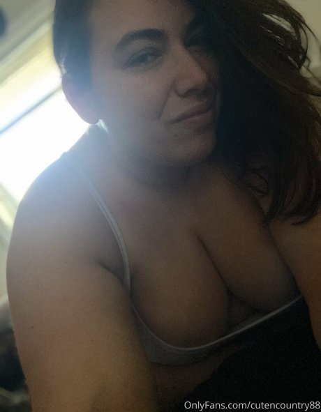 cutencountry88 modèle magnifique image