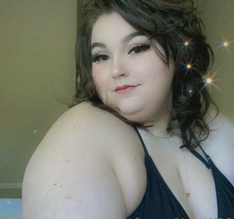 blynne1998 2 actrice érotique photo