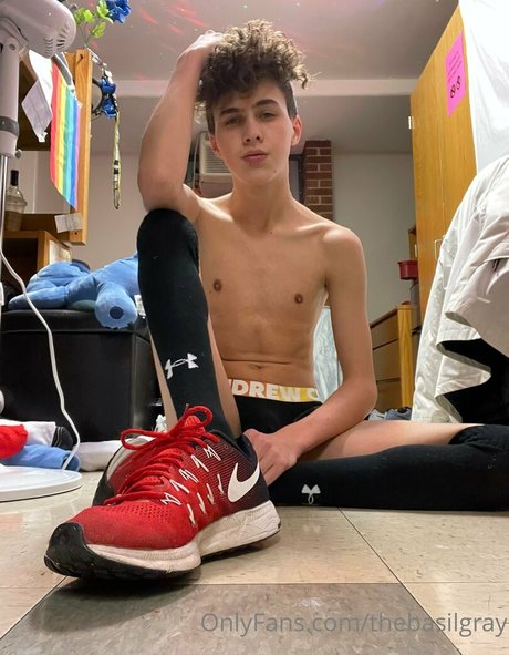 basilgray modèle xxx photo