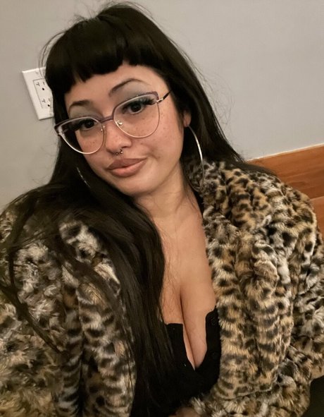 jizzyjazzy modèle sympa photo