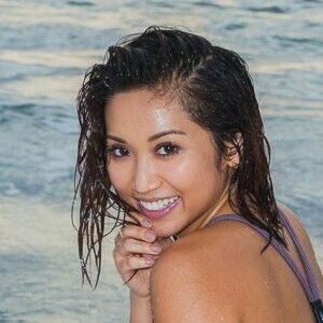 Brenda Song étoile sexy photo