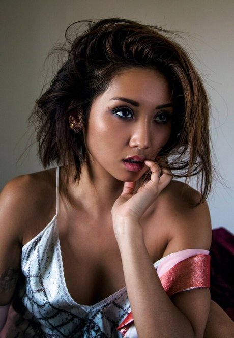 Brenda Song actrice artistique des photos