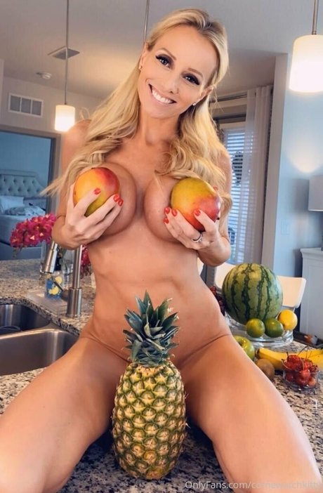 Comewatchkitty haut de star du porno des photos