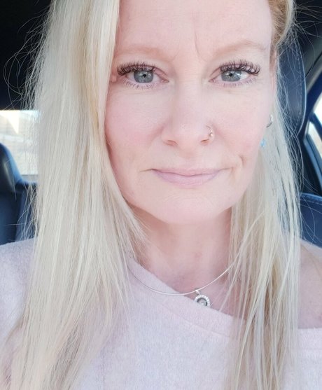 these grey eyes star pornographique collection