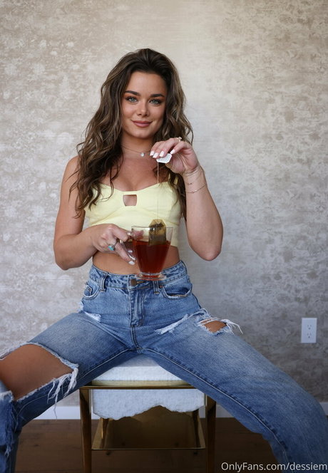 dessiem art de star du porno galeries