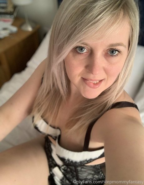 stepmommyfantasy star du porno sympa des photos