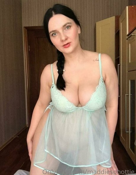 maddiesohottie actrice sexy images