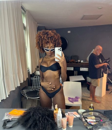 Bermudez Cortes beau modèle galerie