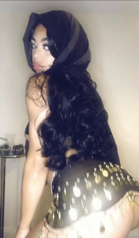 Madison Khan art étoile galeries