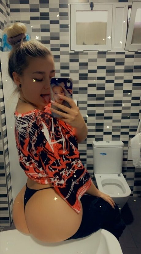 petite ébène onlyfans sympa gratuit image