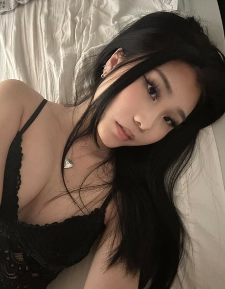 fans de ladyboys sexy uniquement jolis nus img