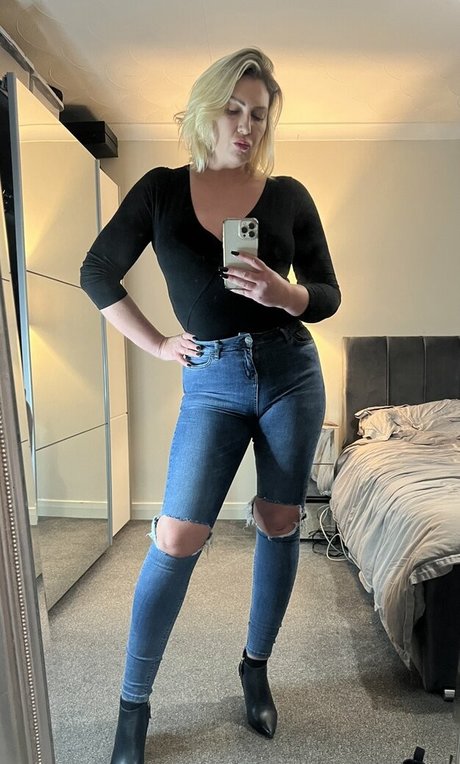 Leigh Darby beau modèle collection