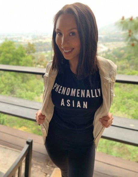 Cheryl Burke modèle hd photo