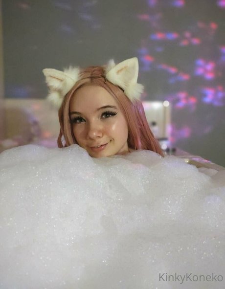 kinkykoneko69 modèles nus photos