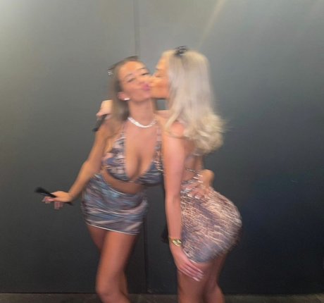 Camille Kathleen Bennetton actrice de sexe photos