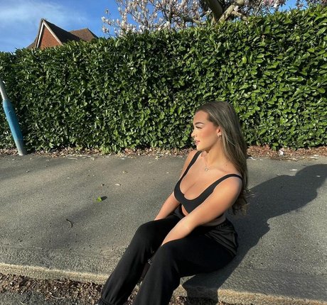 Camille Kathleen Bennetton étoile sexy archive