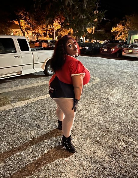 tittygoddess420 étoile de l'art img