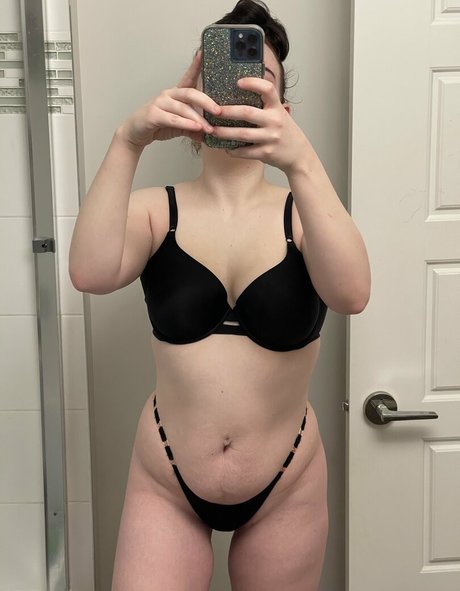 gros seins branlette espagnole onlyfans chaud parfait archive