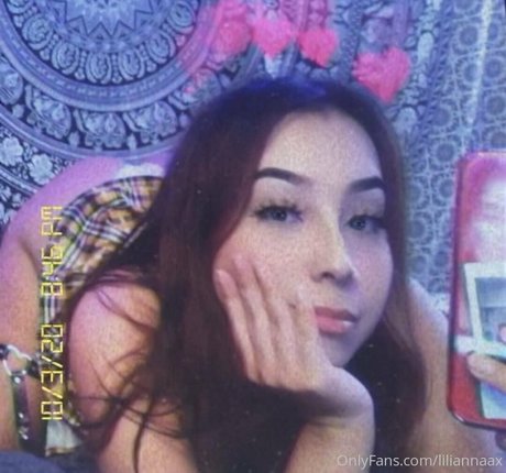 lliliannaax étoile sexy photo