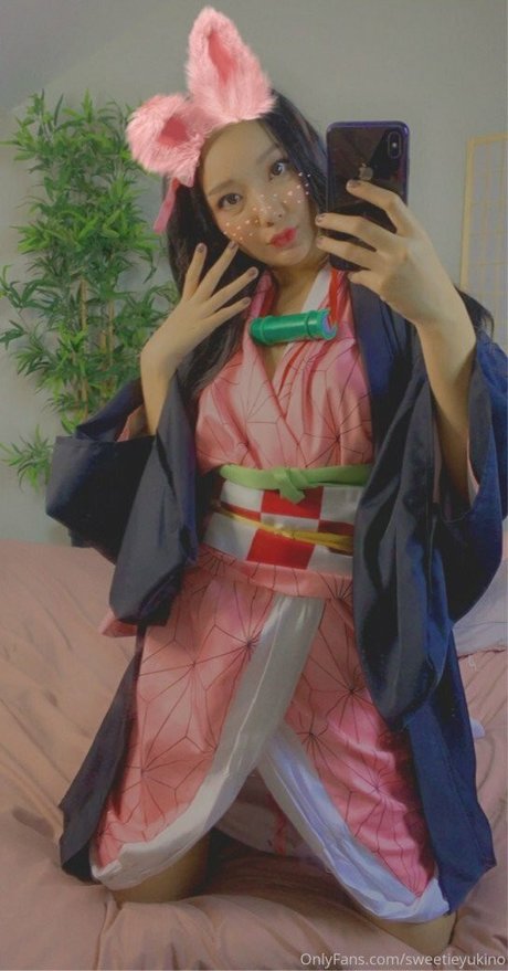 Yukino star du porno érotique galeries