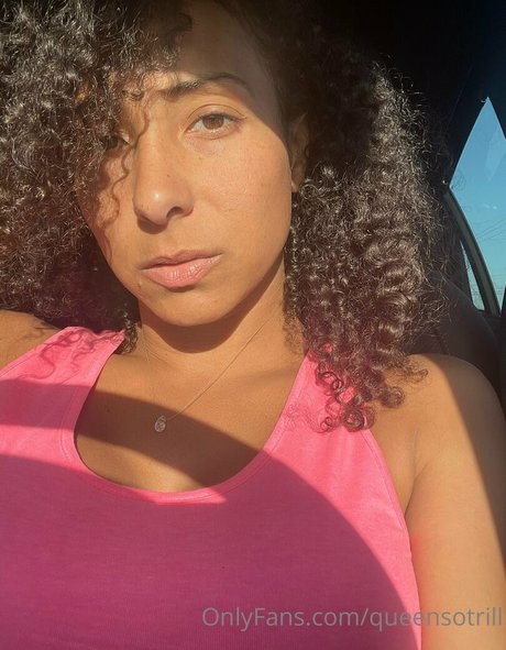 jolie ébène onlyfans belle haute qualité img