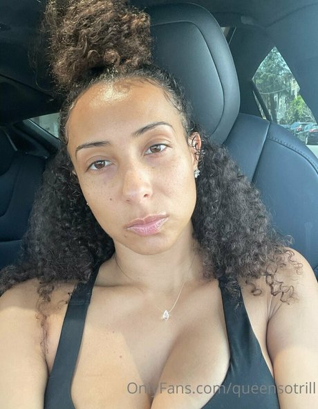 QueenSoTrill actrice libre photos