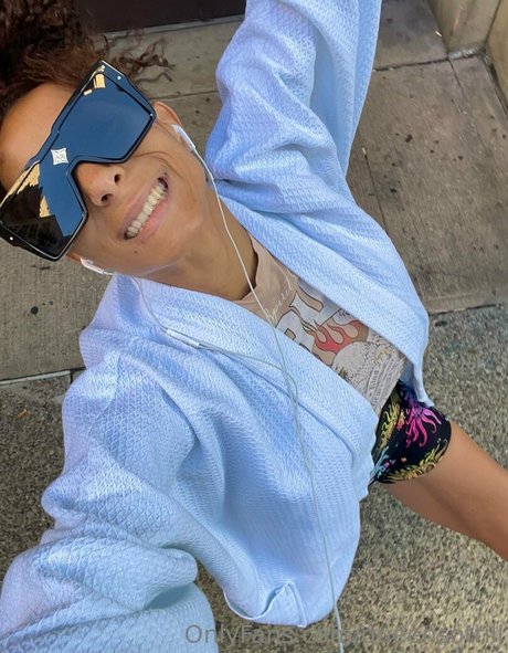 QueenSoTrill star du porno galerie