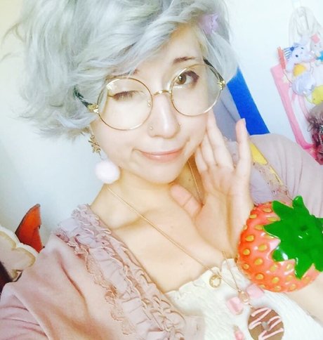 Sinneddonut modèle magnifique archive