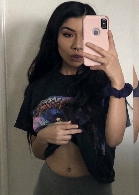 loveyoulesane star du porno gratuit image